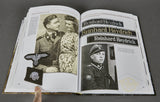 Prises de guerre: Insignes et Photos de la Waffen-SS (French Edition)