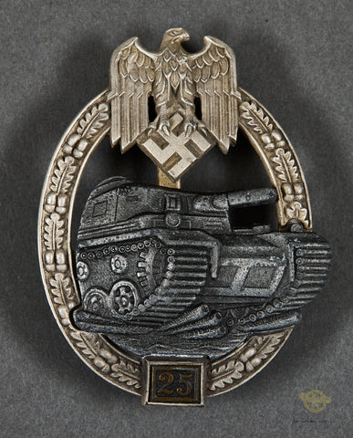 German WWII Grade II Panzer Badge in Silver for 25 Engagements