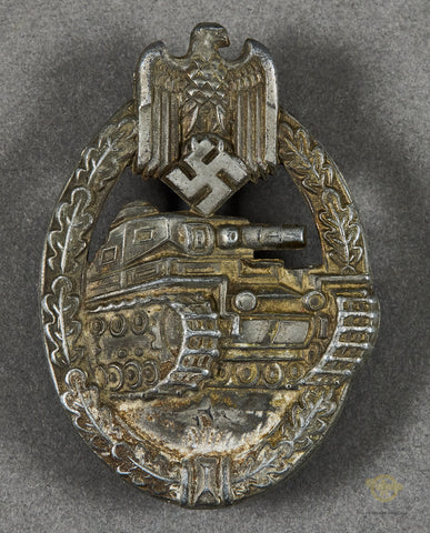 Veteran Bring Back German WWII Panzer Assault Badge in Silver