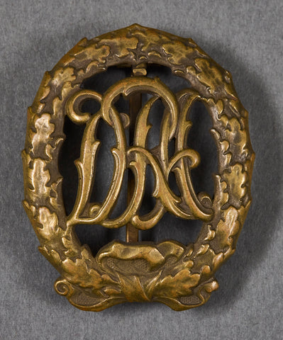 German Early DRA Sports Badge in Bronze
