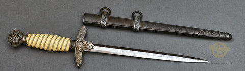 German WWII 2nd Model Luftwaffe Officer’s Dagger***STILL AVAILABLE***