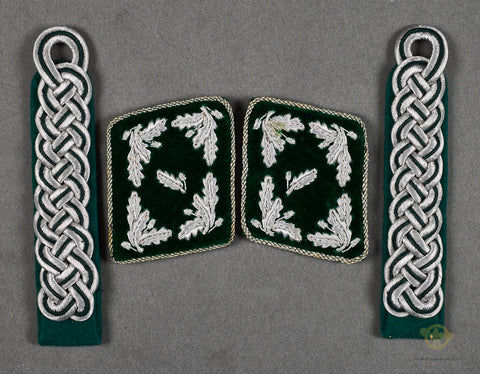 German WWII Set of Forestry Collar Tabs and Sew In Shoulder Boards