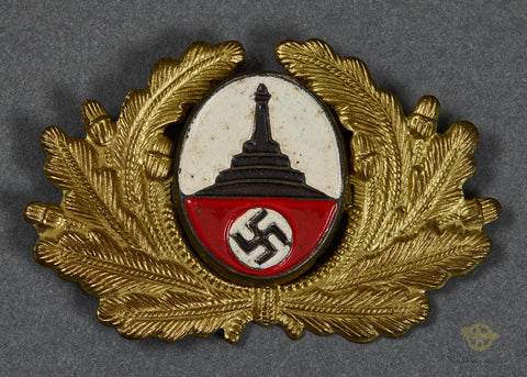 German WWII Veterans Visor Cap Insignia