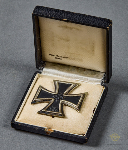 German WWII Cased Iron Cros 1st Class 1939 by Klein & Quenzer
