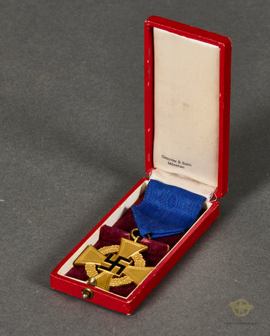 Cased German WWII 40-Year Long Service Badge in Gold