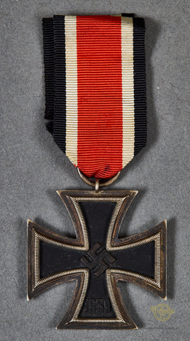 German WWII Iron Cross 2nd Class by Klein & Quenzer