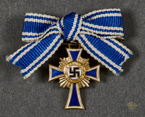 German WWII Miniature Mother’s Cross in Gold