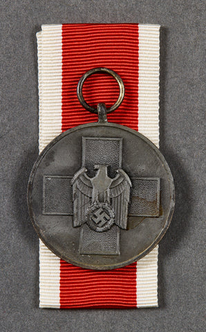 German WWII Medaille für Deutsche Volkspflege (Medal for German Social Welfare)