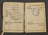 Wehrpaß /Dienstbuch Grouping to Same Official