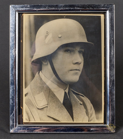 German WWII Frames Photo of Luftwaffe Private