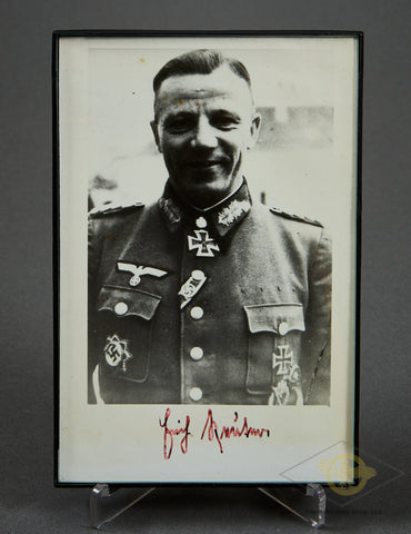 German WWII Signed Photo of Knights Cross Winner Erich Reuter
