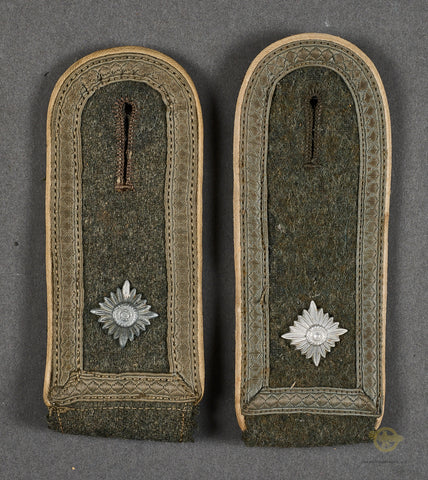 German WWII Army Infantry Slip On Shoulder Board Set For Feldwebel