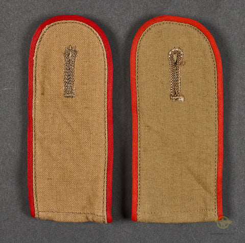 German WWII Tropical Luftwaffe Slip On Shoulder Board Set for Artillery