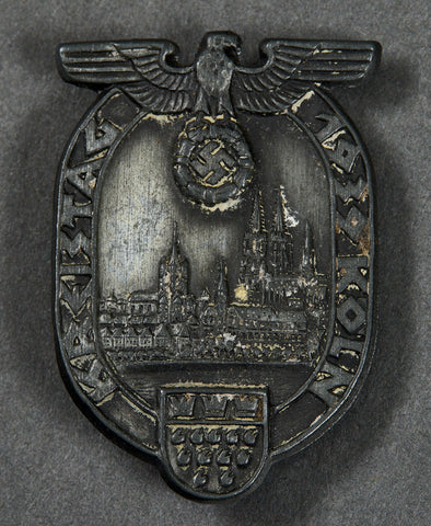 German WWII Early Koln Kreistag Tinnie