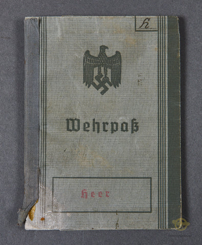 WWII German Army Wehrpaß for WWI Veteran
