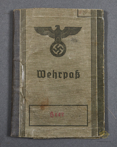 WWII German Army Wehrpaß