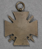 WWI German Cross of Honor 1914-1918 (Ehrenkreuz 1914-1918) with Swords