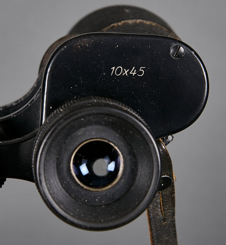 「das deutsche auge」 German Set of Cased Binoculars 10x45 by Falkenauge – The
