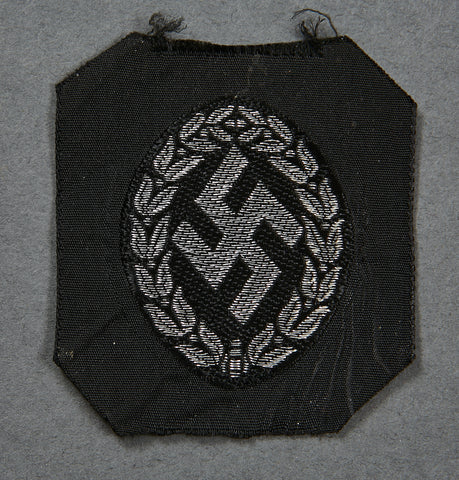 German WWII Schuma Field Cap Insignia